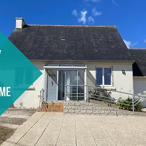 Maison Familiale Et Cosy , Roscanvel France